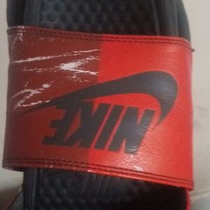 Nike slides